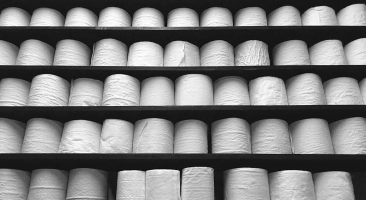 A história do papel higiênico, conheça de sua criação até os dias atuais.